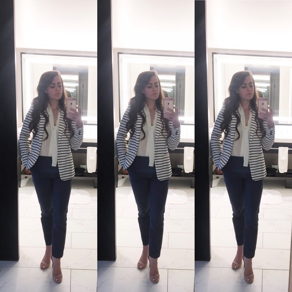 MEET THE POSHER - Picture 3 of 5